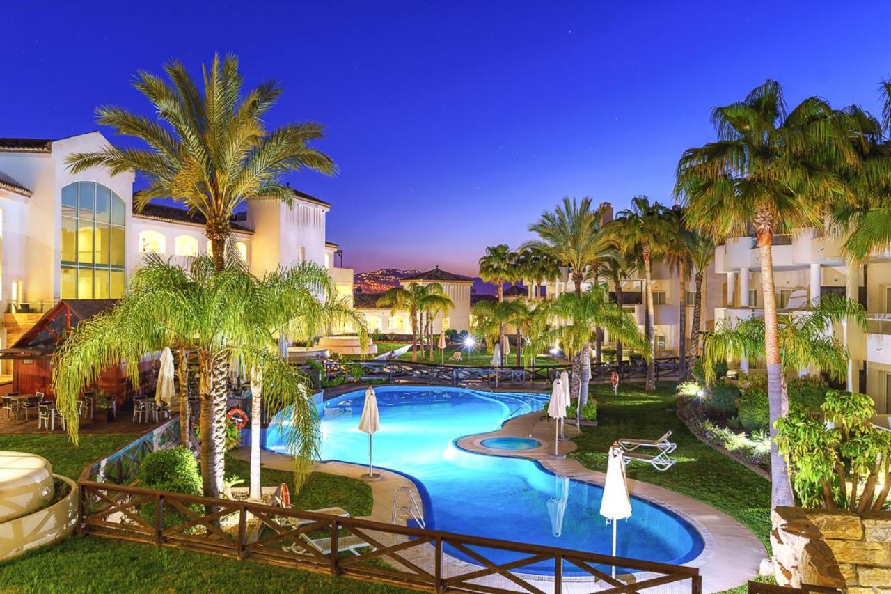 Cordial Golf Aparthotel 4*