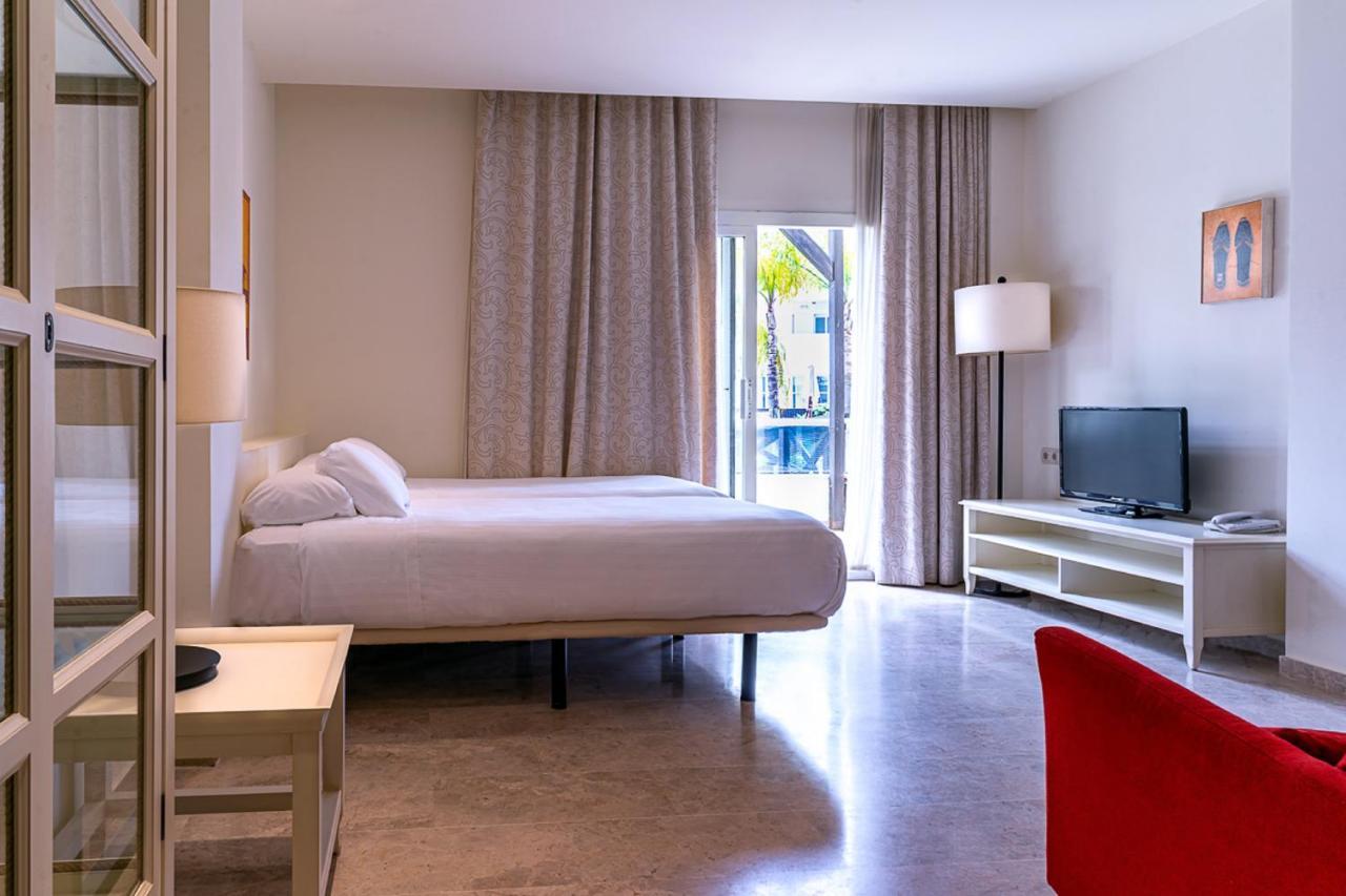 Aparthotel Cordial Golf 4*